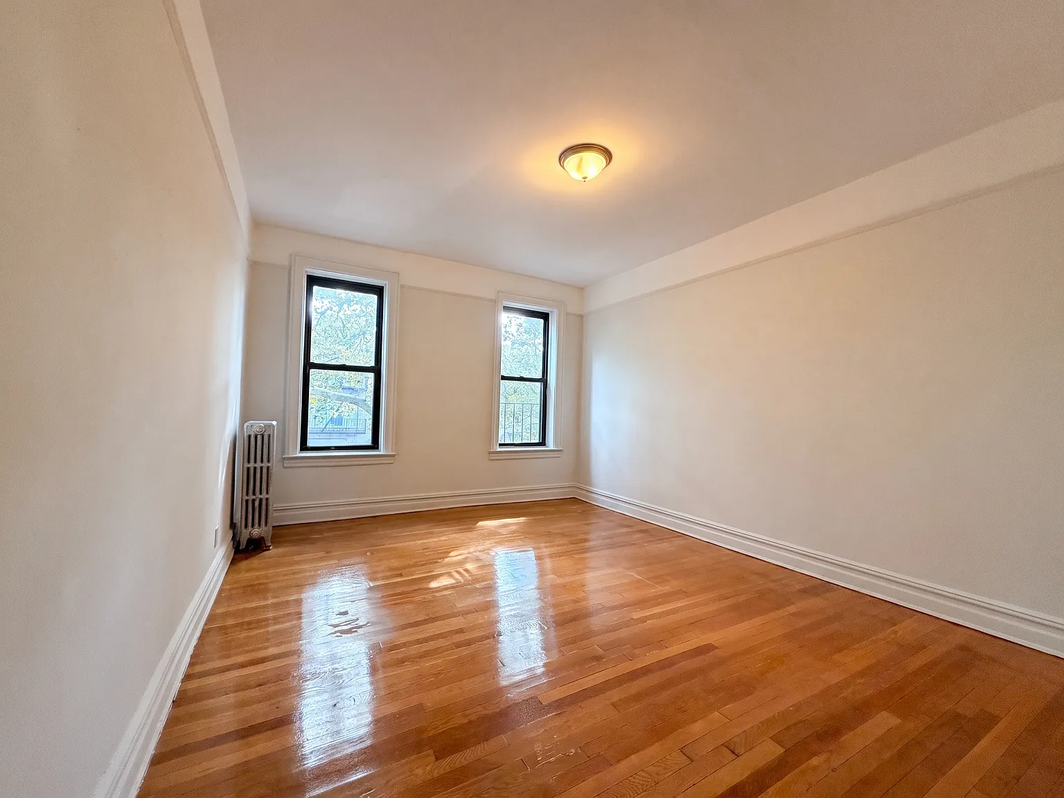 537 Ovington Avenue — Photo 3