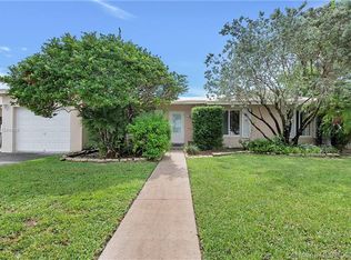 17861 SW 89th Ct, Palmetto Bay, FL 33157