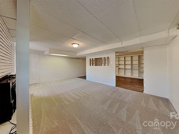5th image of 531 N Carolina Ave