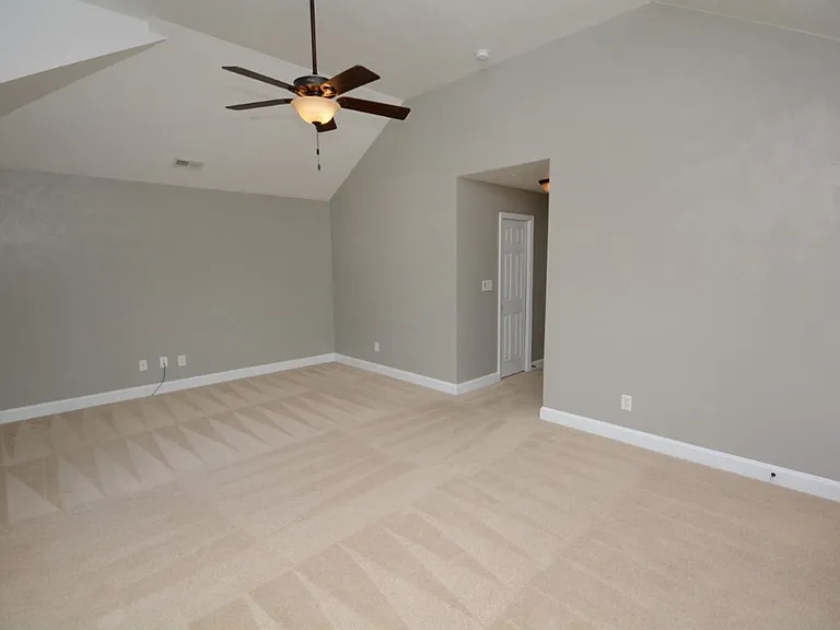 2216 E Berrie Cir — Photo 20