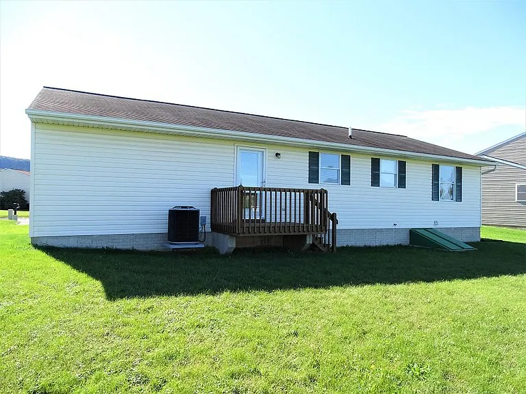 3 Abbey Ln — Photo 18