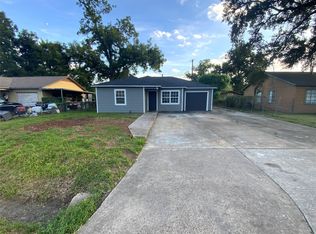 610 Fostoria Ln, Houston, TX 77076