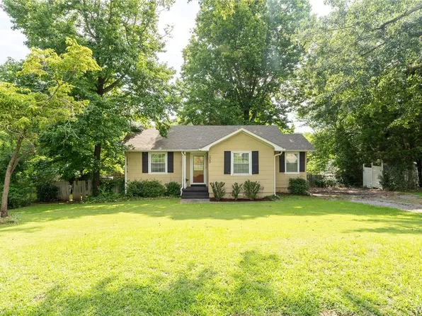 108 Circlewood, Tuscaloosa, AL 35405