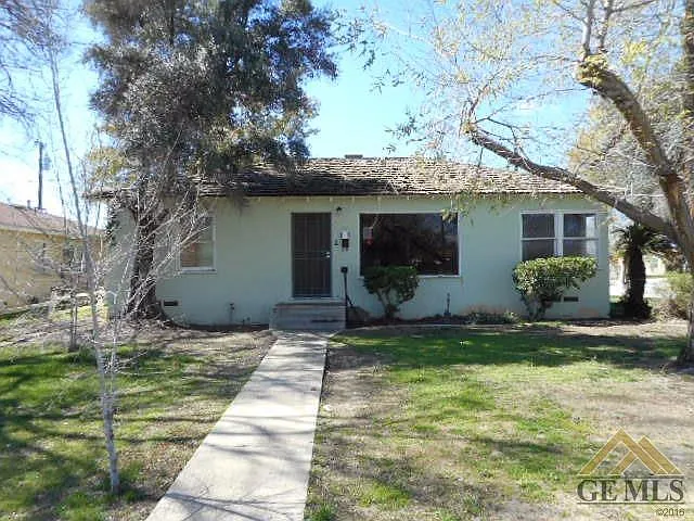 1817 Esther Dr photo 1