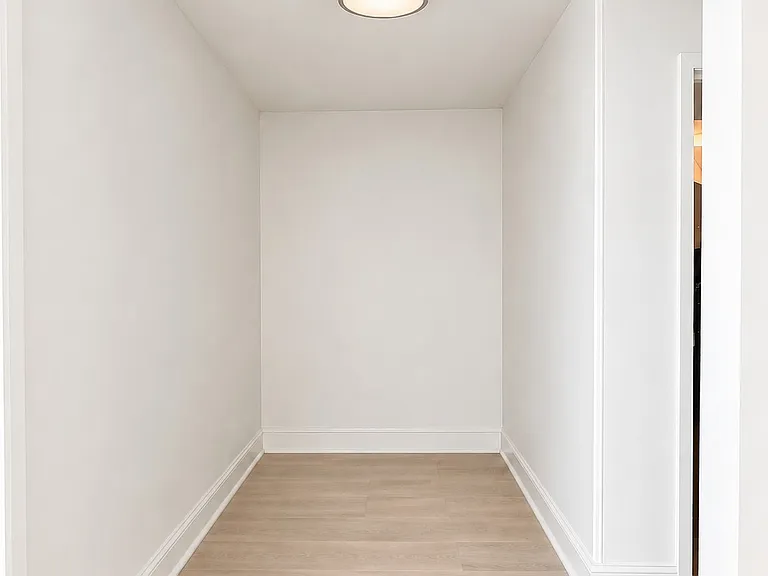 280 Marin Blvd #6G — Photo 7