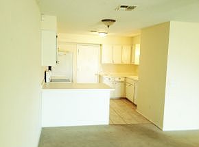 5th image of 321 SW 92nd St