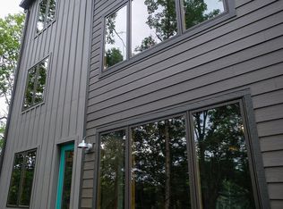 4046 Walnut Hill Dr, Keezletown, VA 22832