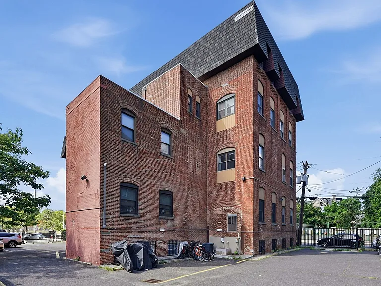 200 Central Ave #D2 — Photo 11