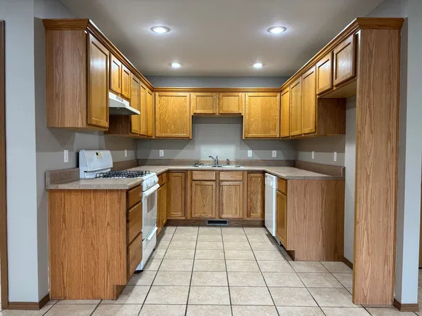 4317-4319 N Morgan Ct, Ozark, MO 65721