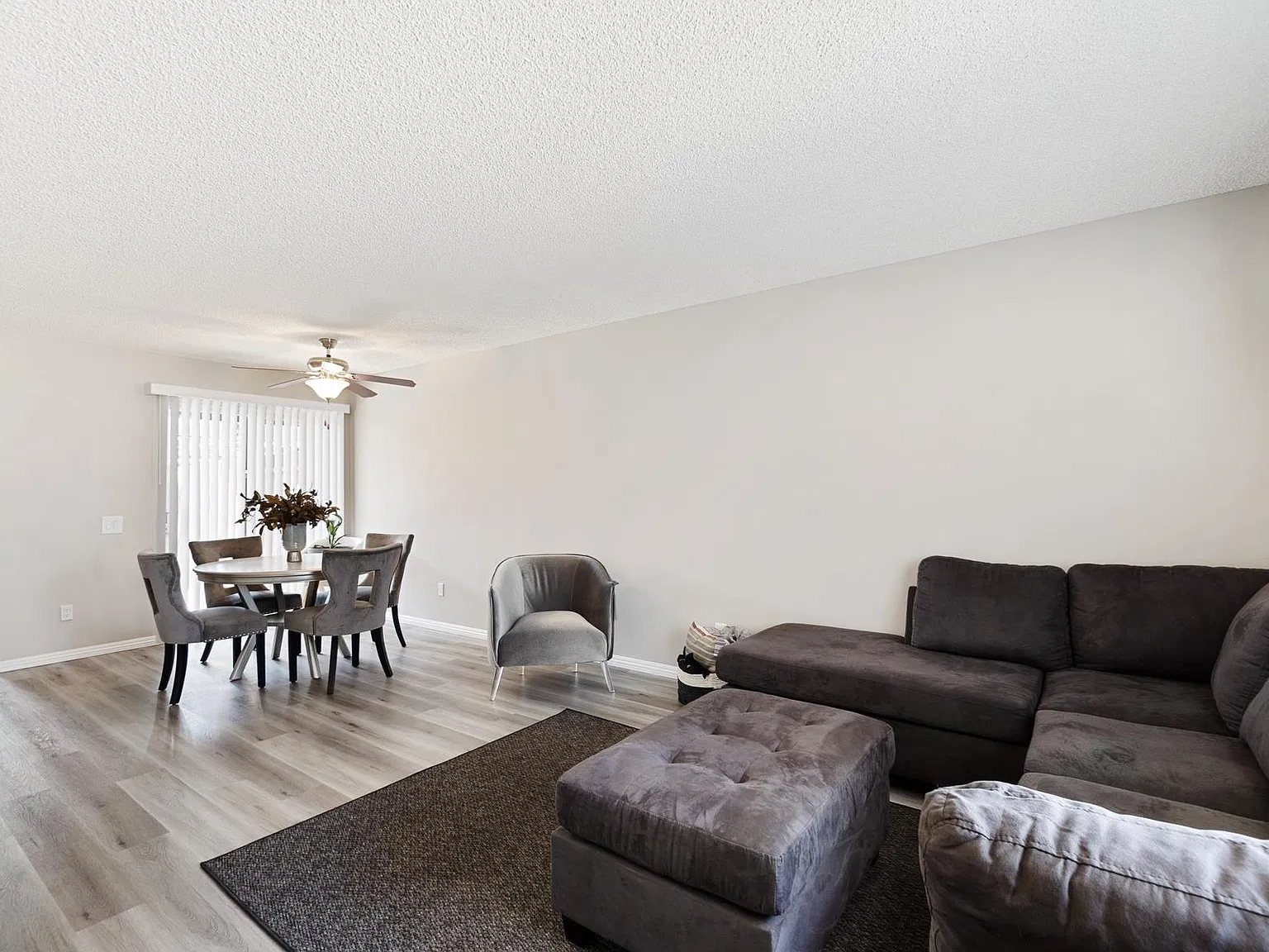 Myers Terrace Apartments — Photo 4