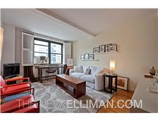Sold by Douglas Elliman | media 24