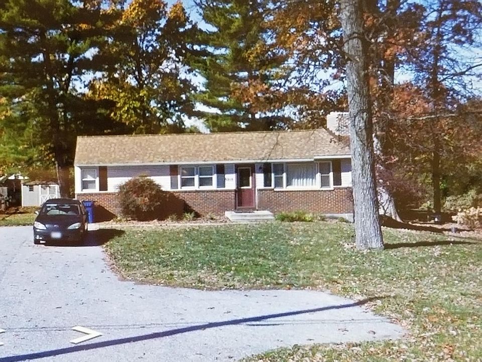 Charming Home, Nice Yard