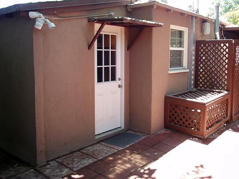 10809 Huston St — Photo 1