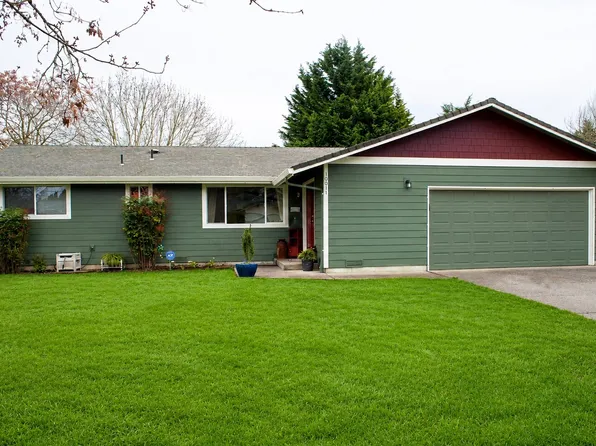 10011 NW 27th Ave, Vancouver, WA 98685