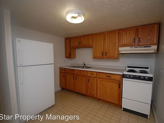 3rd image of 614 Middlebury St #B