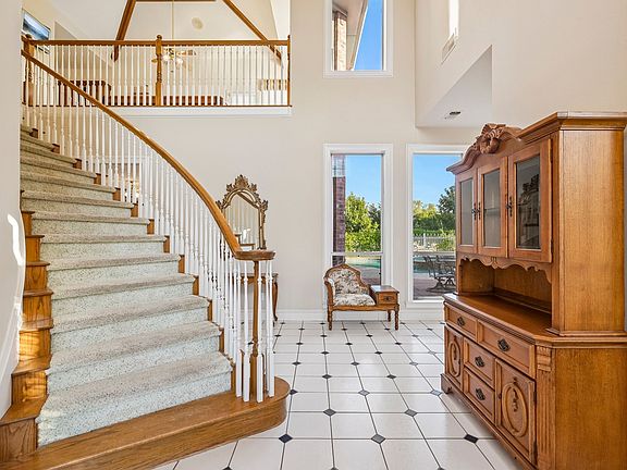 3rd image of 4009 Rosebud Dr