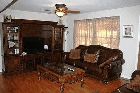 3rd image of 1 Granite Dr