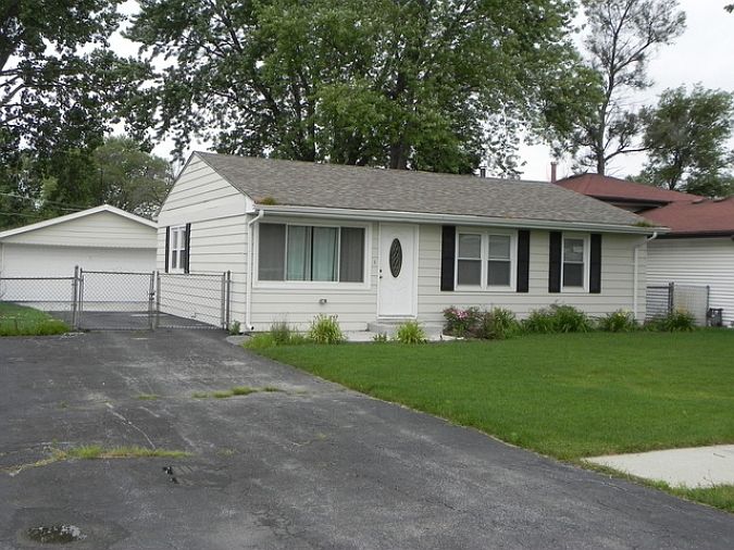 1st image of 16750 92nd Ave