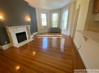 377 Commonwealth Ave #5, Boston, MA 02115