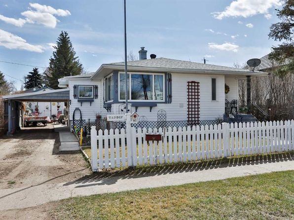 230 NW Centre St, Lomond, AB T0L 1G0