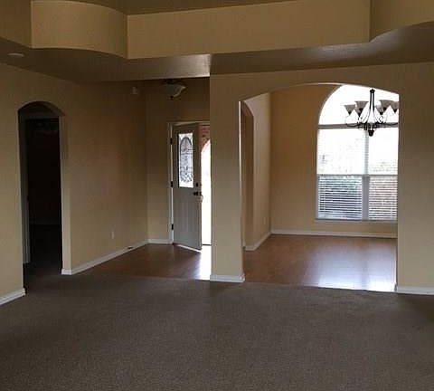 3rd image of 2303 Stonecrest Dr