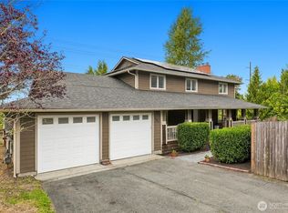 8201 1st Pl SE, Lake Stevens, WA 98258