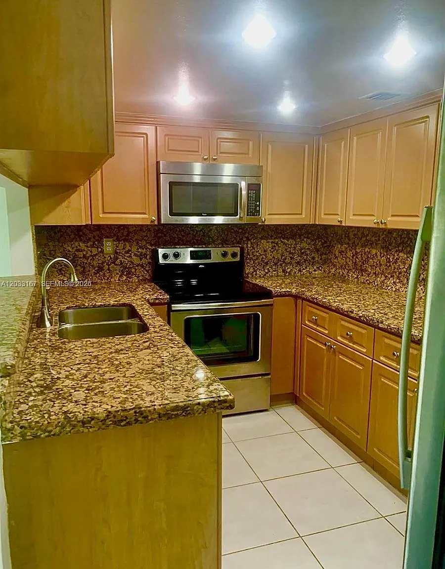 Verabella Falls Condo — Photo 1