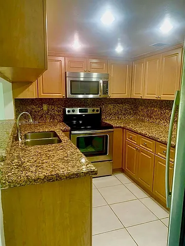 8305 SW 152nd Ave #A409 Photo 1