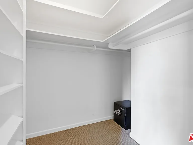 503 N Greencraig Rd — Photo 28
