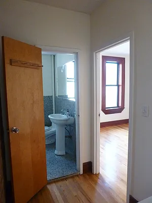 Rented by Citi Habitats | media 15