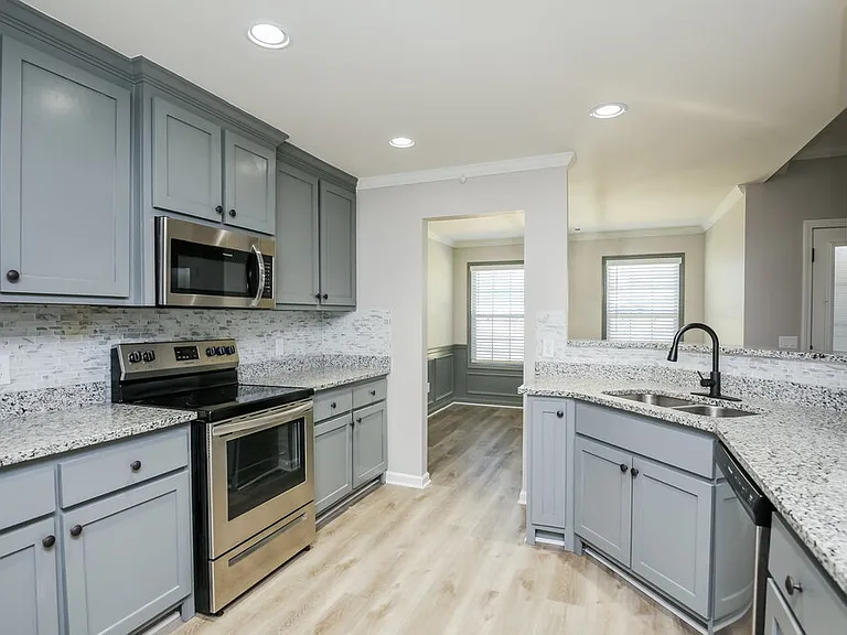 844 Pinnacle Dr — Photo 9