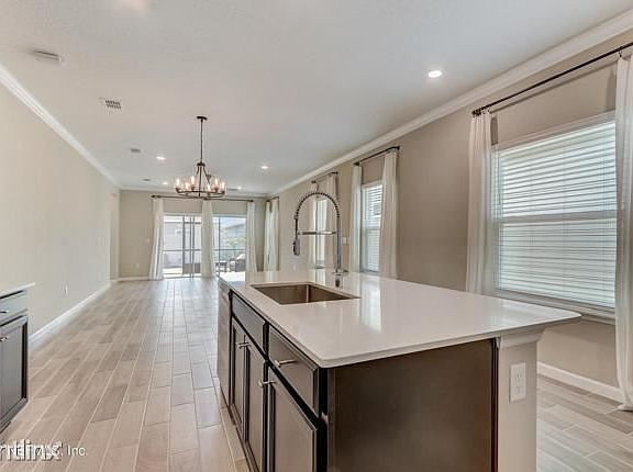 3rd image of 7368R Hilladale Creek Ln