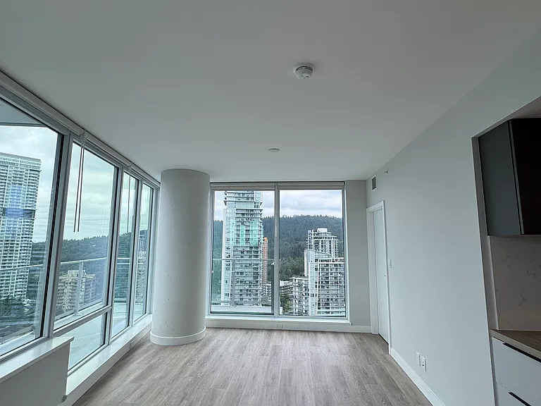 567 Emerson St #210 — Photo 3