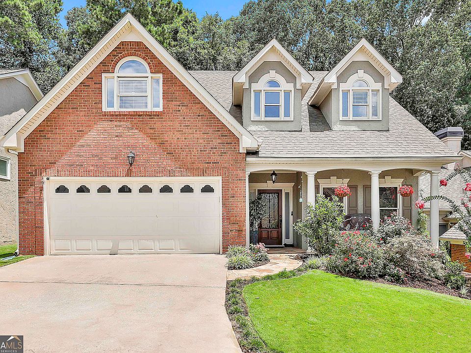 1st image of 111 Augusta Dr