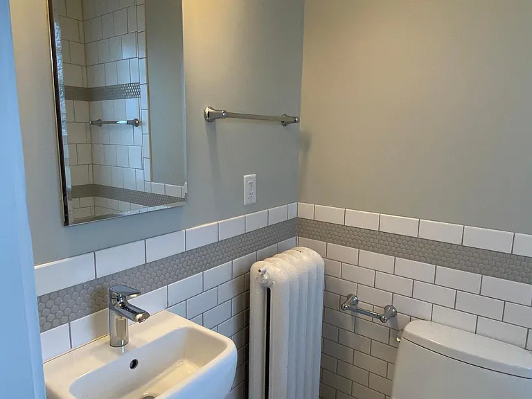 1858 Lincoln Ave — Photo 14
