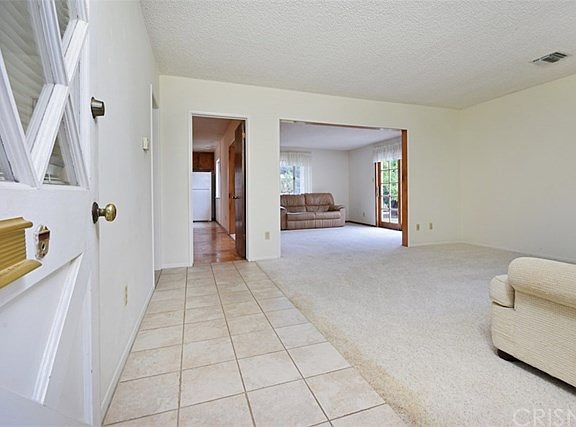3rd image of 7656 Minstrel Ave