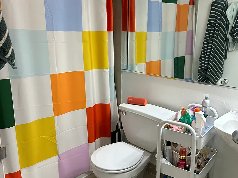 Bathroom 2nd Floor