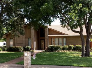 2622 Timberleaf Dr, Carrollton, TX 75006