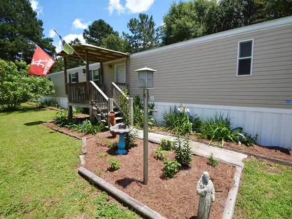 11763 Fieldview Dr N, Grand Bay, AL 36541