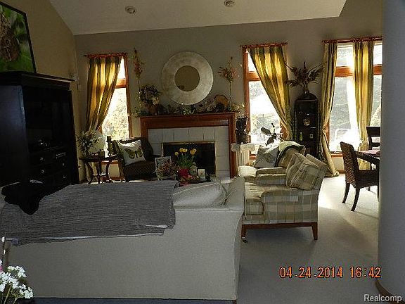 5th image of 37291 Aspen Dr