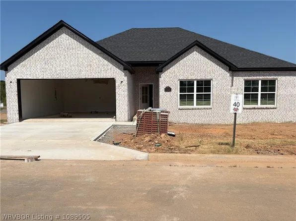 1122 Hunter Dr, Barling, AR 72923