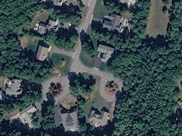 9 Pams Way, East Falmouth, MA 02536