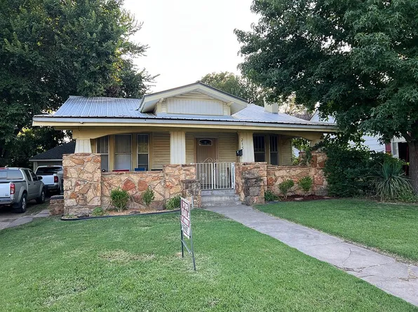 215 N 33rd St, Muskogee, OK 74401