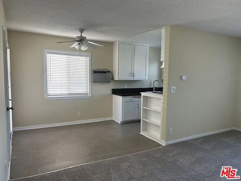 1428 S Bedford St #6 — Photo 5