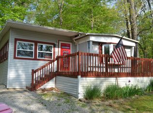 210 Green Meadow Dr, Perry Park, KY 40363