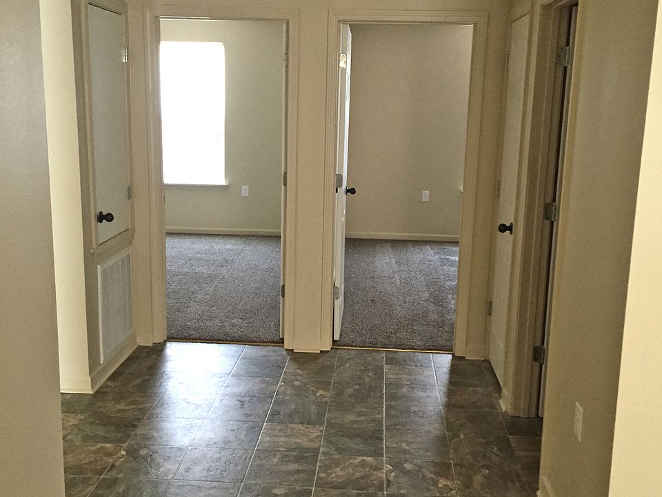 2nd image of 1498 Highway 425 S #19
