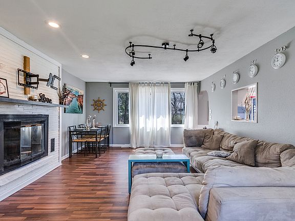 2nd image of 20618 Greenwood Dr