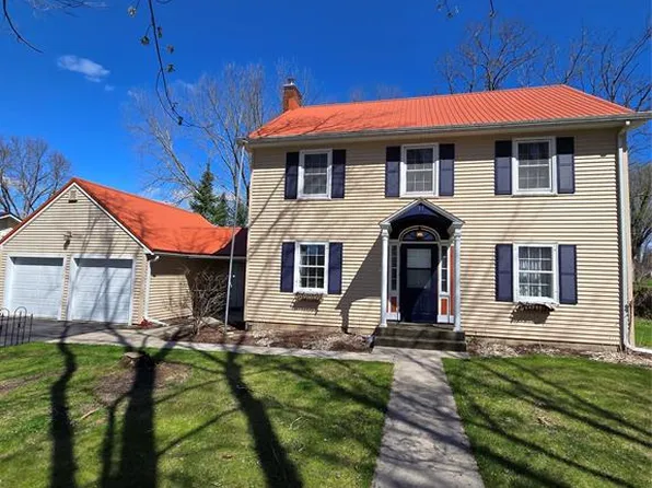 17 Grand Avenue, Neillsville, WI 54456