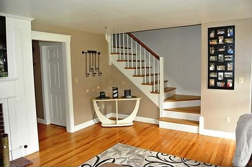 4th image of 22 Wintergreen Ct