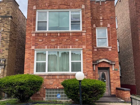 7932 S Champlain Ave, Chicago, IL 60619
